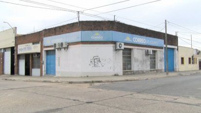 robo una caja fuerte en el correo y se encontro que solo tenia papeles