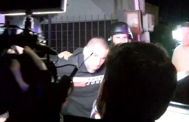 pelon-yendo-a-la-audiencia