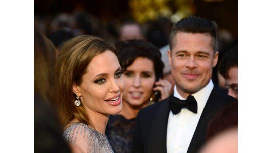 Angelina Jolie y Brad Pitt se casaron en secreto en Francia