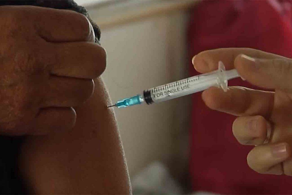 Campaña de vacunación contra la gripe llegará a un millón de dosis suministradas