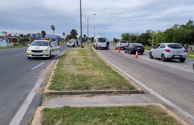 El lugar del accidente en ruta 8. Foto: cedida por Policía Caminera.