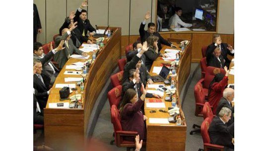 Senado paraguayo comienza hoy el juicio político a Lugo