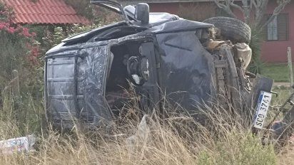 una mujer fallecio y otras cinco personas heridas en un accidente
