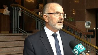 hotel radisson con 150 habitaciones ocupadas por asuncion de orsi y personal a full; el pedido especial del rey felipe vi