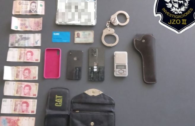 Foto cedida a Subrayado. Objetos incautados tras allanamientos.