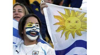 Quedan 300 entradas para ver Uruguay - Perú