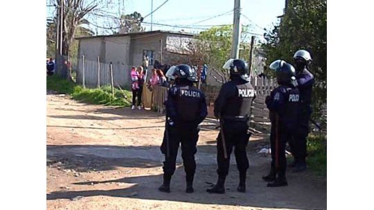 Diez detenidos en el Borro; uno de ellos por robo a supermercado