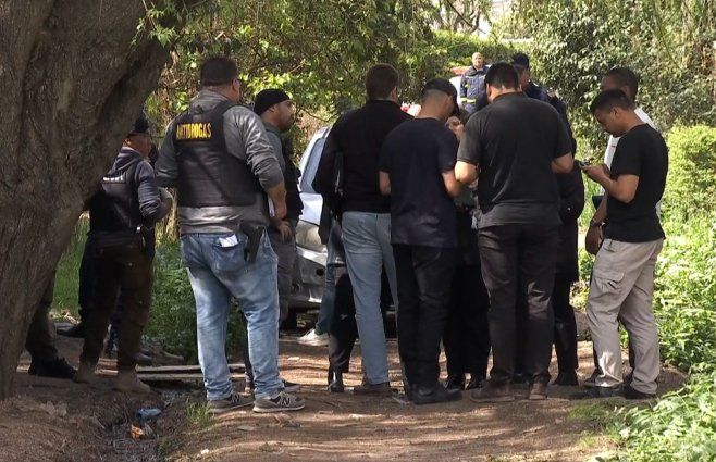 Foto: Subrayado. La Policía trabajaba en la escena del homicidio en Las Piedras.