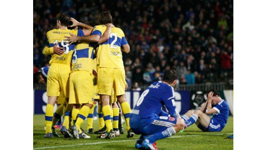 Boca Juniors acaba con el sueño de la U y busca su séptima copa