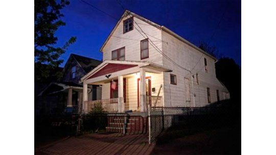 Demuelen la casa del secuestrador Ariel Castro en Cleveland