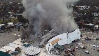 punta shopping: incendio controlado pero aun sin extinguir totalmente