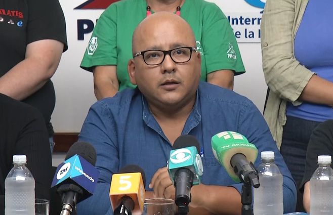 JOSÉ-OLIVERA--FENAPES--CLASES.jpg