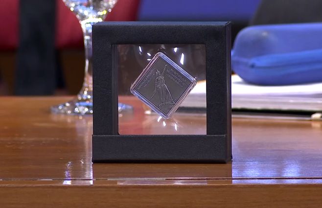 moneda-200-años-independencia