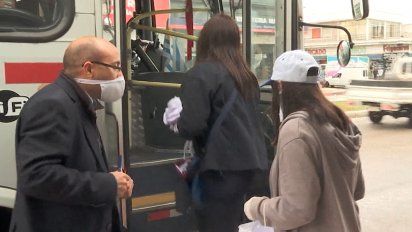 aumentan frecuencia de omnibus y mejoran la desinfeccion por el coronavirus