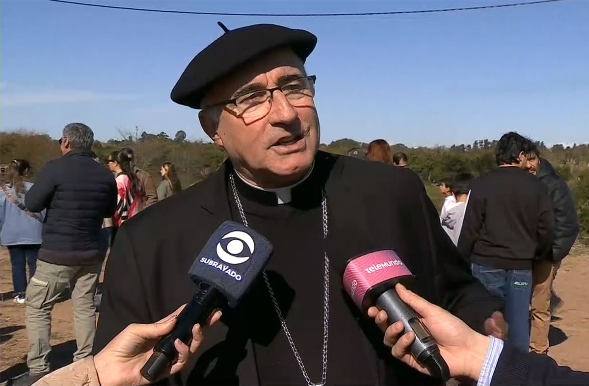 "Todo indica (...) que en noviembre tendremos al papa entre nosotros", aseguró Sturla y dijo que aún resta la confirmación oficial