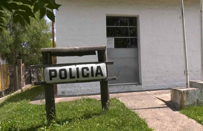 policia-mendoza-chico.jpg