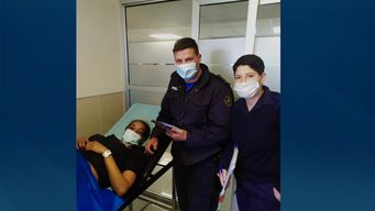 efectivos policiales asistieron parto en una vivienda en parque rivera