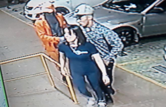 robo-san-luis-delincuentes-cajera.jpg