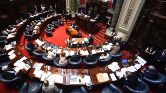 Senadores del FA respaldaron al ministro del Interior Carlos Negro. Foto: FocoUy