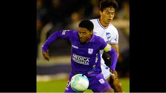 Nico Olivera Felipe Carballo, Nacional, Defensor