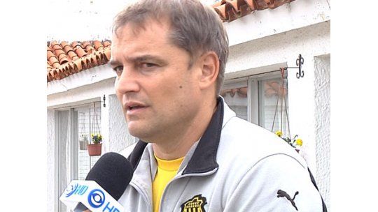 Diego Aguirre con Subrayado