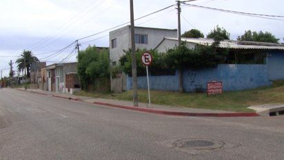 motociclista murio tras estrellarse contra una columna en maldonado