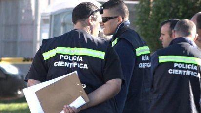 a tiros en plena calle: policia investiga nuevo femicidio en maldonado