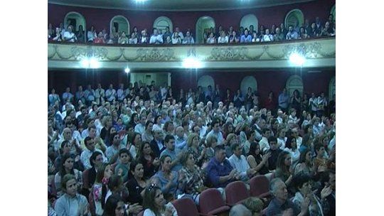 Multitudinaria concentración contra libertad de Pablo Goncálvez