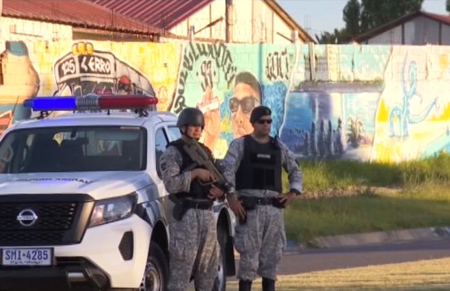 OPERATIVO-POLICIAL--CERRO-NORTE--BENÍTEZ.jpg