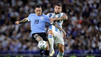 tabla de posiciones y proximos partidos: uruguay puede cerrar el ano como lider de las eliminatorias