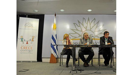 Se presentó este miércoles el programa “Uruguay crece contigo”