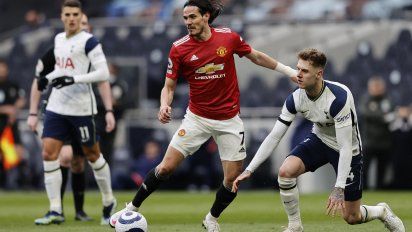 cavani acerca al subcampeonato al manchester united