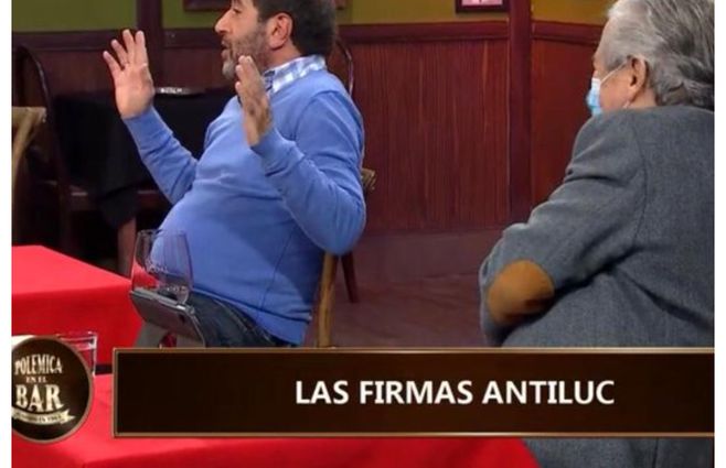 Fernando Pereira presidente del PIT-CNT estuvo este domingo en Polémica en el Bar de Canal 10