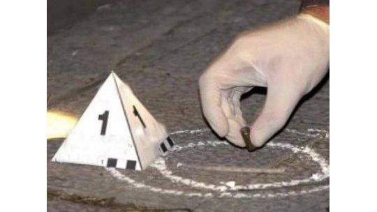 Un ladrón muerto y dos menores heridos en cruce con Policías