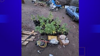 detuvieron a un hombre por robo de una camioneta y la investigacion llevo a un taller clandestino