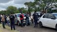 El edil de Salto al momento de ser detenido. Foto: compartida con el corresponsal de Subrayado Hugo Lemos. El edil de Salto al momento de ser detenido. Foto: compartida con el corresponsal de Subrayado Hugo Lemos.