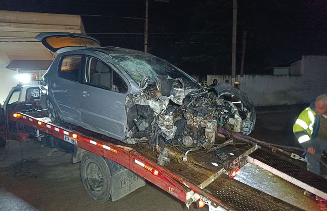 Un fallecido y dos heridos tras accidente en Florida. Fotos: Emilio Rodríguez, corresponsal de Subrayado.
