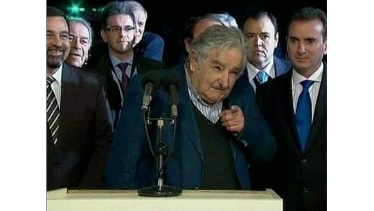 “¿Vos sos pichicatero?” le preguntó Mujica a periodista argentino