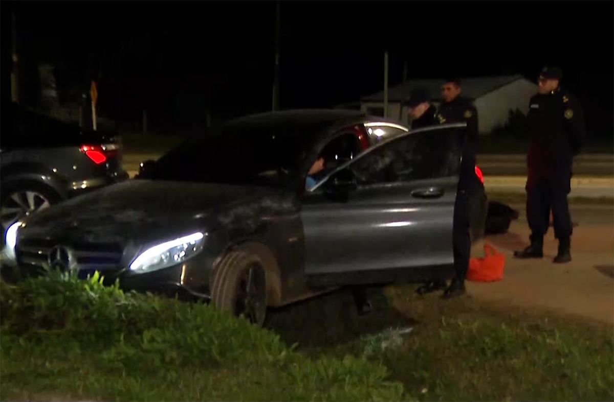 "Ellos querían algo para huir"; habló la mujer a la que delincuentes que robaron el BROU le quisieron llevar el auto
