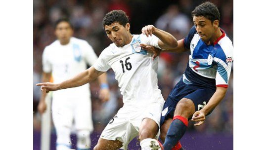 Uruguay pierde 0 - 1 con Gran Bretaña