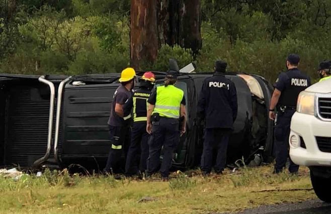 accidente-camioneta-rio-negro.jpg