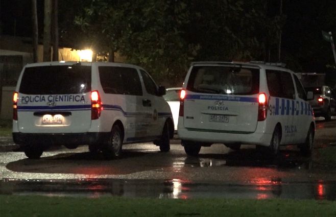 policia-cientifica-patrullero-maldonado-noche.jpg