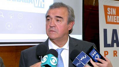 larranaga molesto luego que vazquez le adjudicara la cadena nacional para el lunes