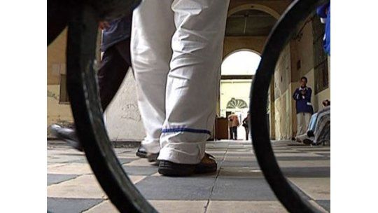 Autocrítica del Frente Amplio ante la bomba que estaba en ASSE