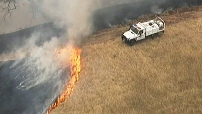 condiciones catastroficas avivan los incendios en australia, que esta en estado de emergencia