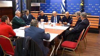 2.100 policias participaran en la custodia de las urnas el dia de las elecciones internas