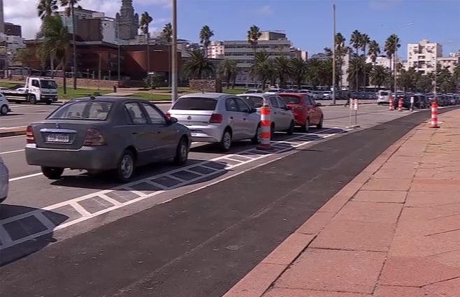 ciclovia-rambla-estacionamiento.jpg