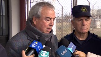 heber: en la administracion publica todos los salarios son bajos, y en la policia sobre todo
