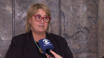 lazo respondio a cardama y aseguro que era su responsabilidad renovar la garantia: tenia obligacion de ser cauteloso