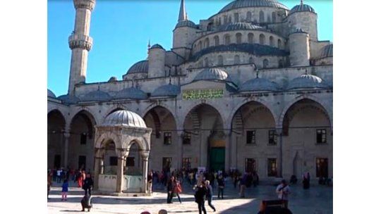 Estambul, la ciudad que recibió a los uruguayos camino a Jordania